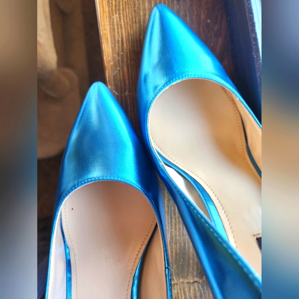Nine West Blue Metallic Heels - Picture 4 of 11